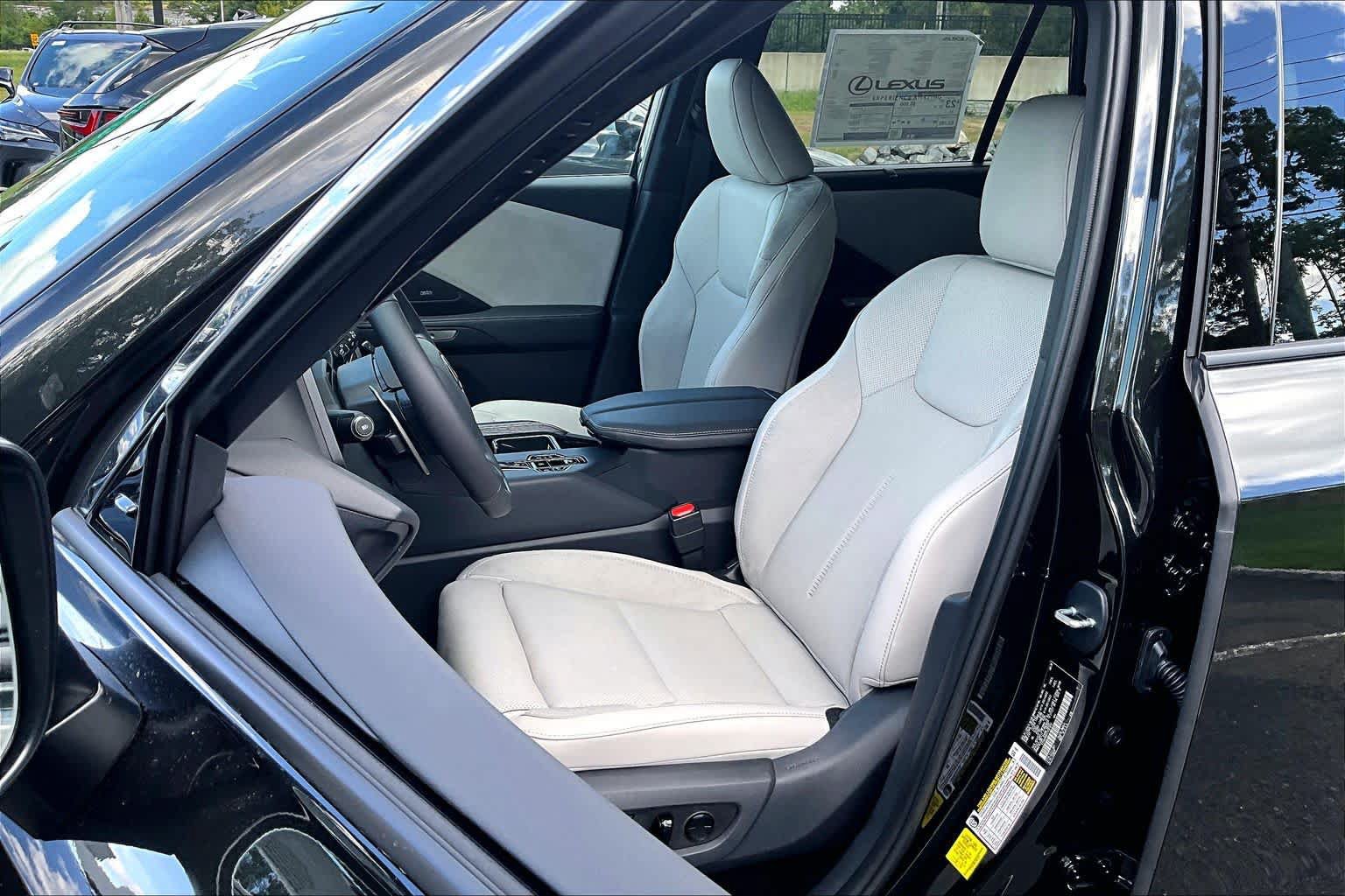 New 2026 Lexus TX 350 AWD w/ Technology Package image 9