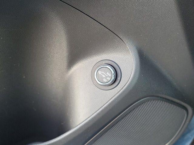 Used 2024 Buick Encore GX Preferred FWD image 18