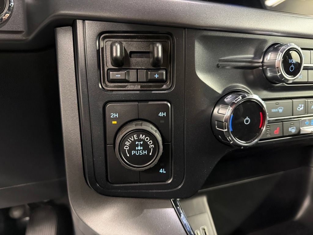 New 2026 Ford F150 XLT w/ Equipment Group 302A MID AWD/4WD image 17