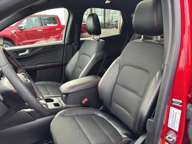 Certified 2025 Ford Escape ST-Line Elite w/ Class II Trailer Tow Package image 12