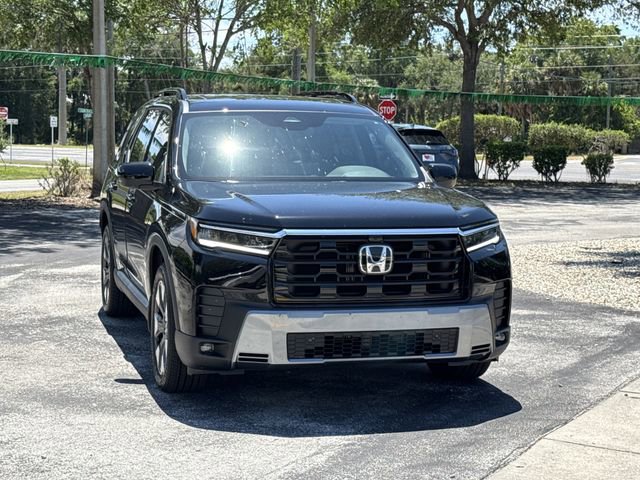 New 2026 Honda Pilot Touring image 3