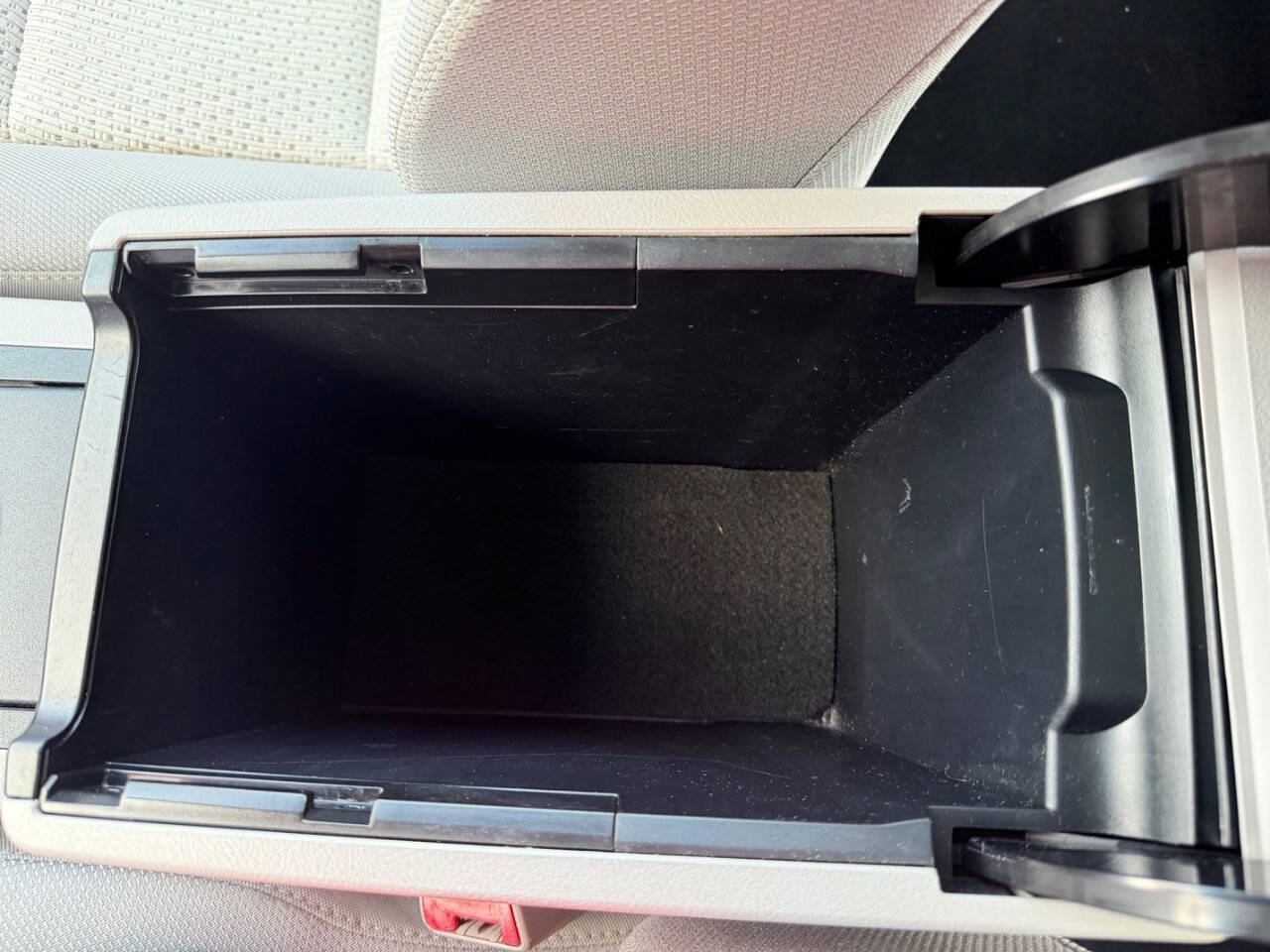 Used 2012 Toyota Camry LE w/ Preferred Accessory Pkg FWD image 44