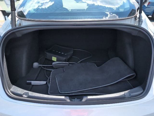 Used 2022 Tesla Model 3 Long Range image 24