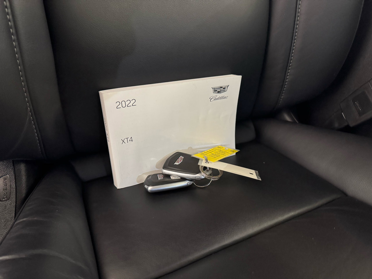 Used 2022 Cadillac XT4 Premium Luxury w/ Enhanced Visibility Package image 42