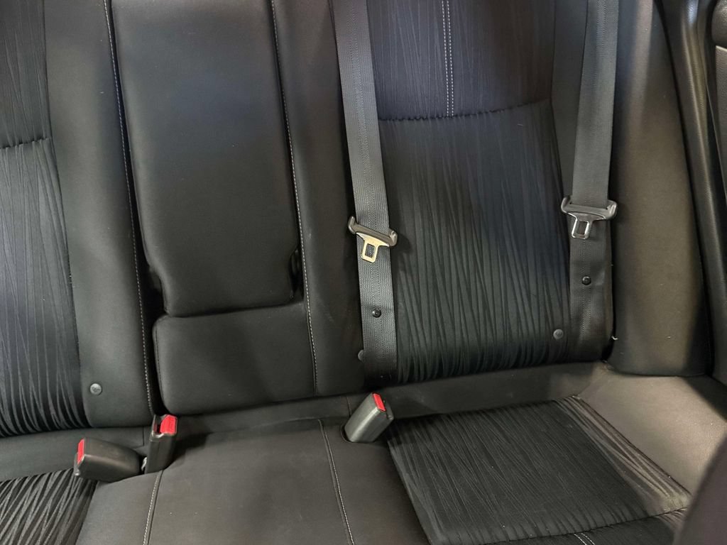 Used 2016 Nissan Sentra SV FWD image 39