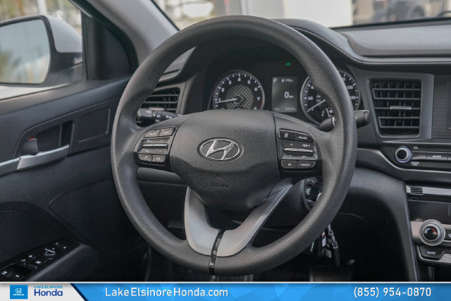Used 2020 Hyundai Elantra SE w/ Cargo Package (C1) FWD image 22