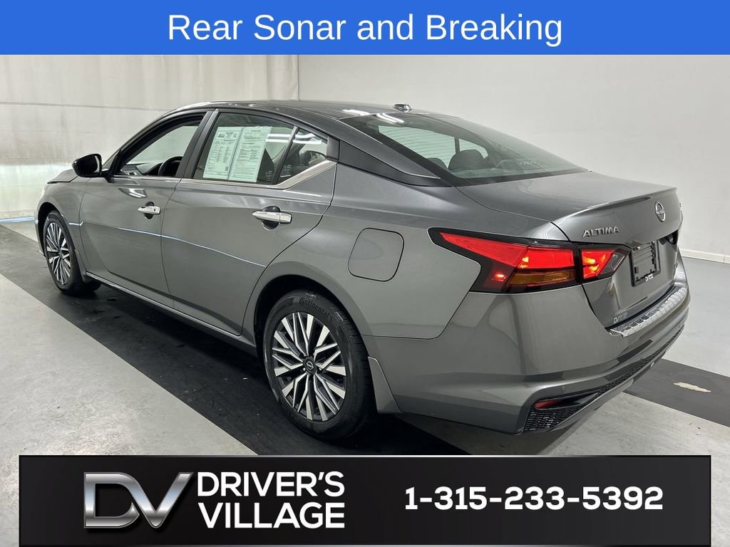 Used 2023 Nissan Altima 2.5 SV image 7