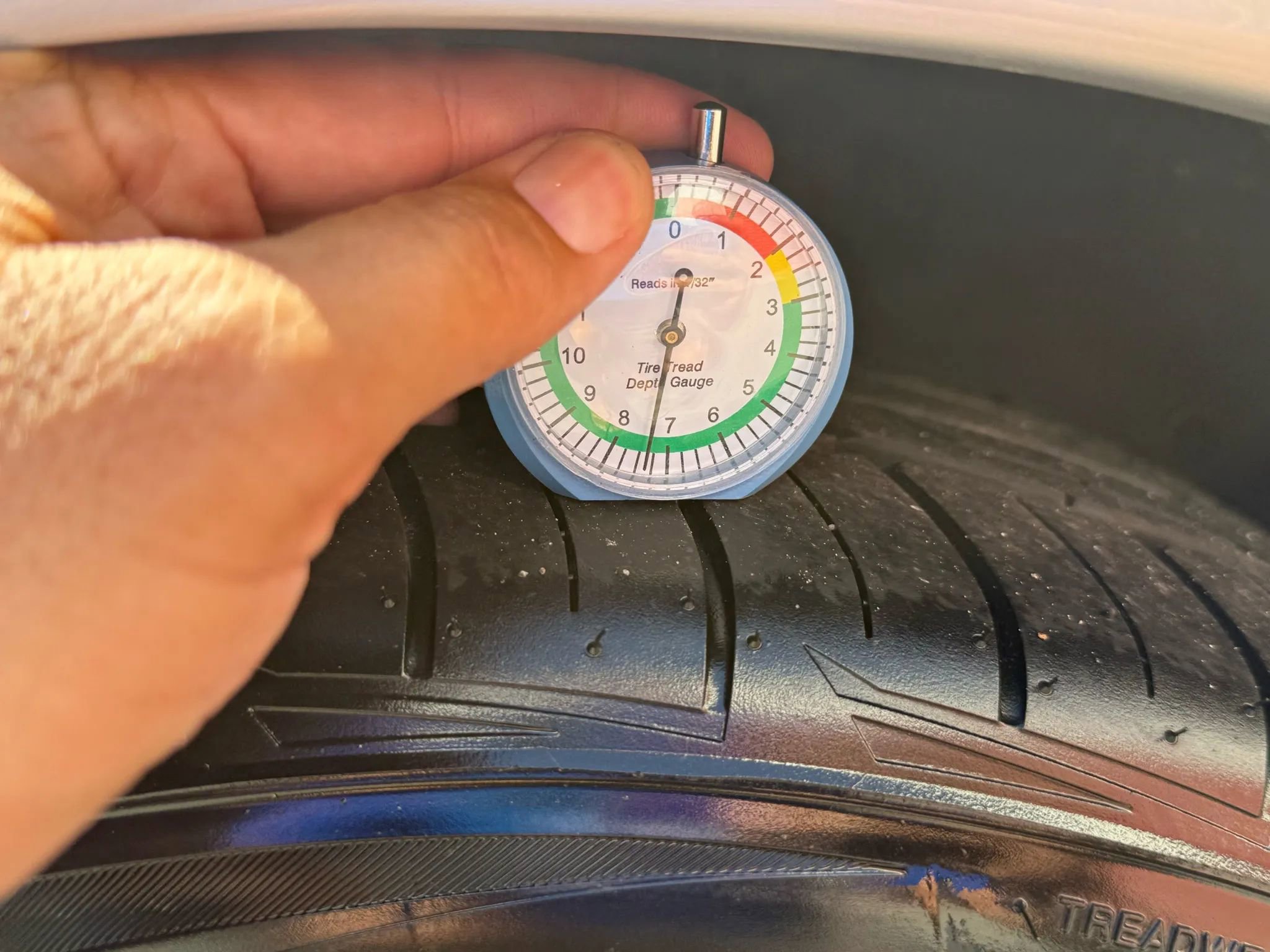 Used 1998 Chevrolet Corvette Convertible w/ Memory Pkg image 27