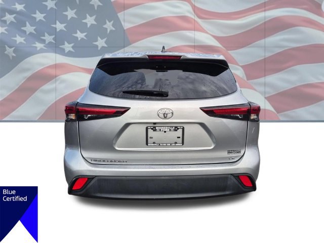 Used 2024 Toyota Highlander LE FWD image 5