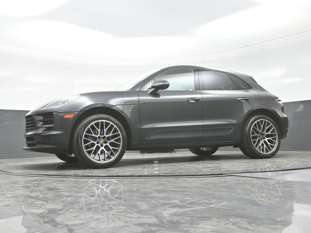 Used 2020 Porsche Macan AWD/4WD image 25