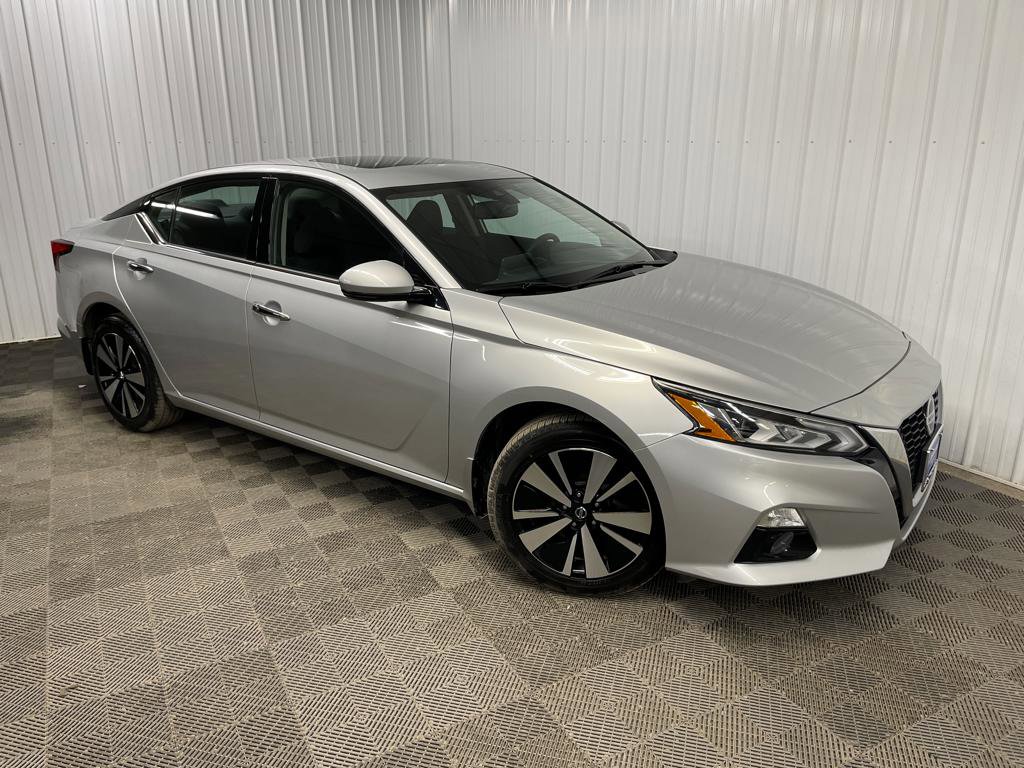 Used 2019 Nissan Altima 2.5 SV image 1
