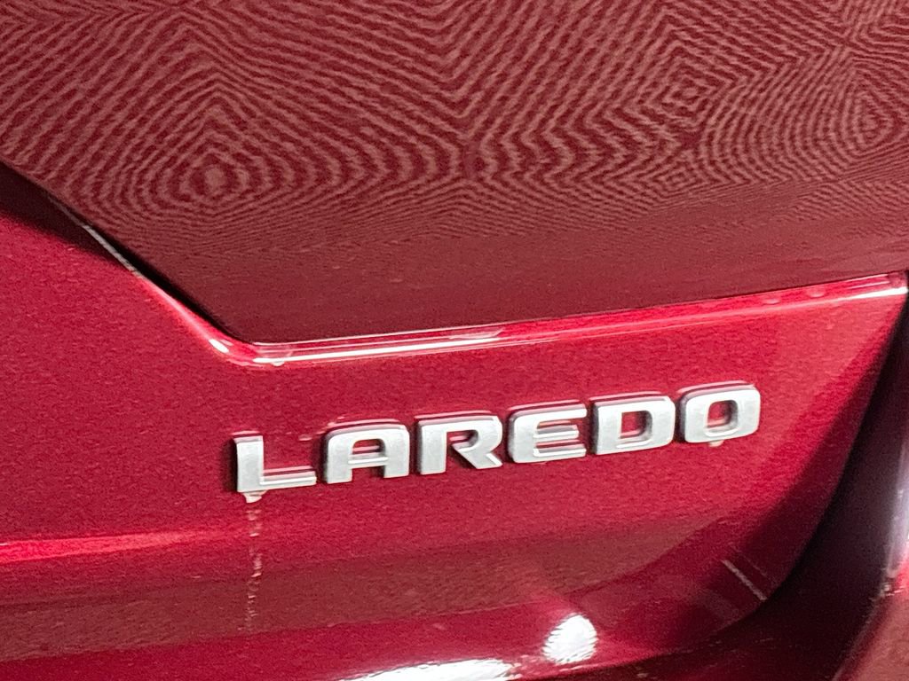 New 2026 Jeep Grand Cherokee Laredo AWD/4WD image 24