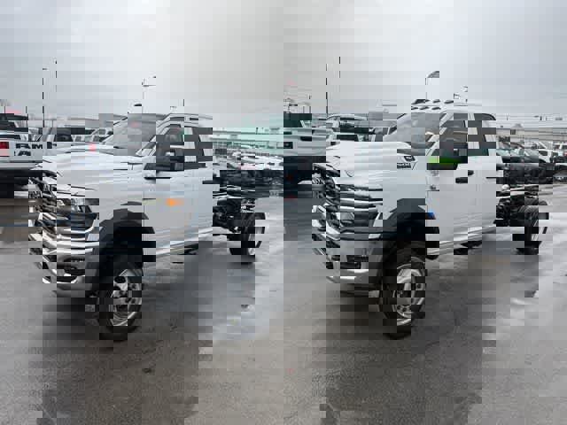 New 2026 RAM 5500 Tradesman w/ Chrome Appearance Group image 16