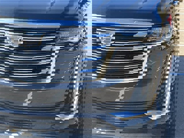 Used 2022 Cadillac Escalade Premium Luxury Platinum image 9