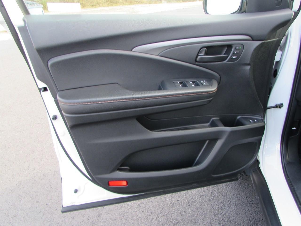 Used 2022 Honda Pilot TrailSport image 20