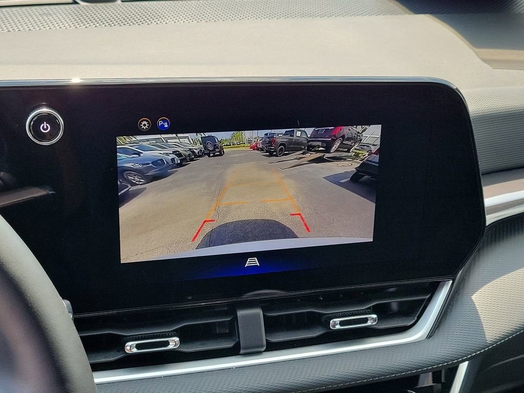 Used 2025 Chevrolet Equinox LT image 22