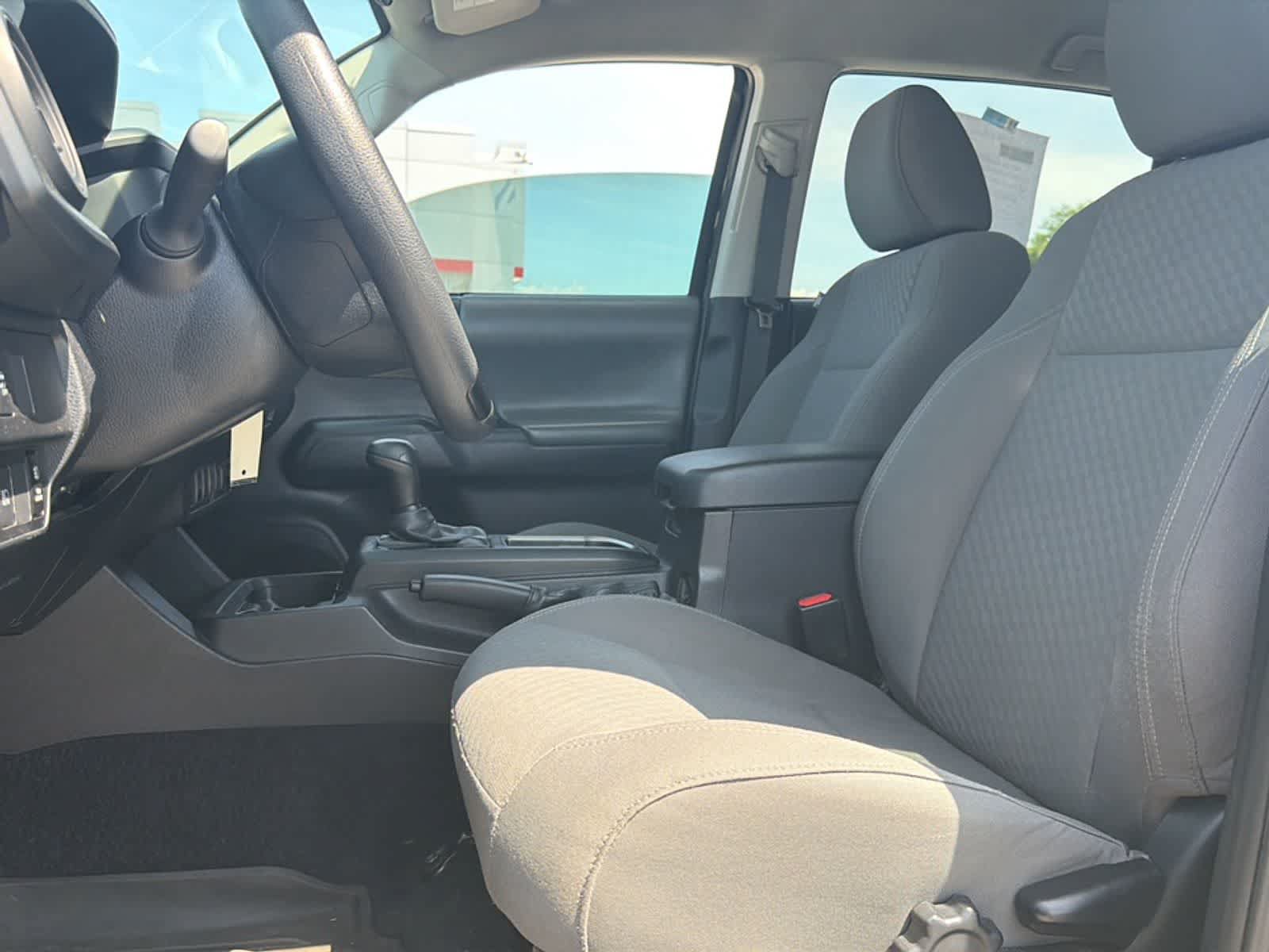 Used 2023 Toyota Tacoma SR AWD/4WD image 14