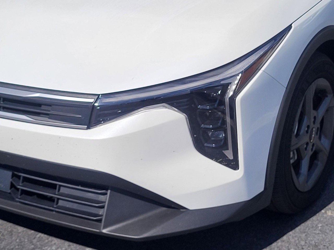 Used 2025 Kia K4 LX FWD image 7