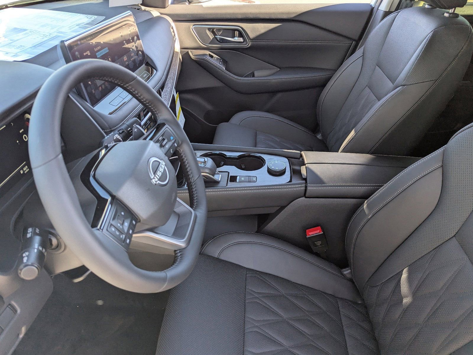 New 2026 Nissan Rogue Platinum w/ Platinum Premium Package image 12