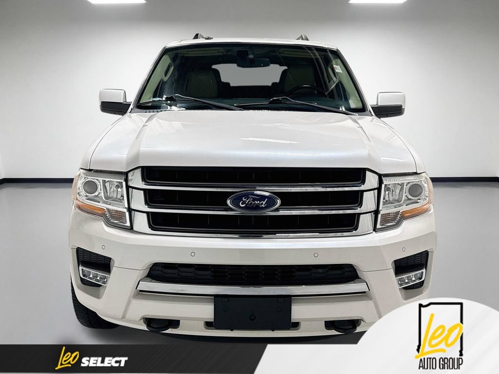 Used 2017 Ford Expedition EL Limited w/ Equipment Group 301A AWD/4WD image 2