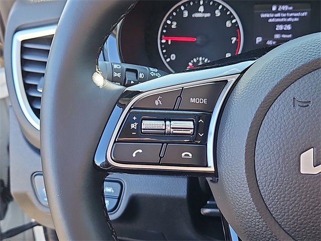 Certified 2023 Kia Seltos EX image 19