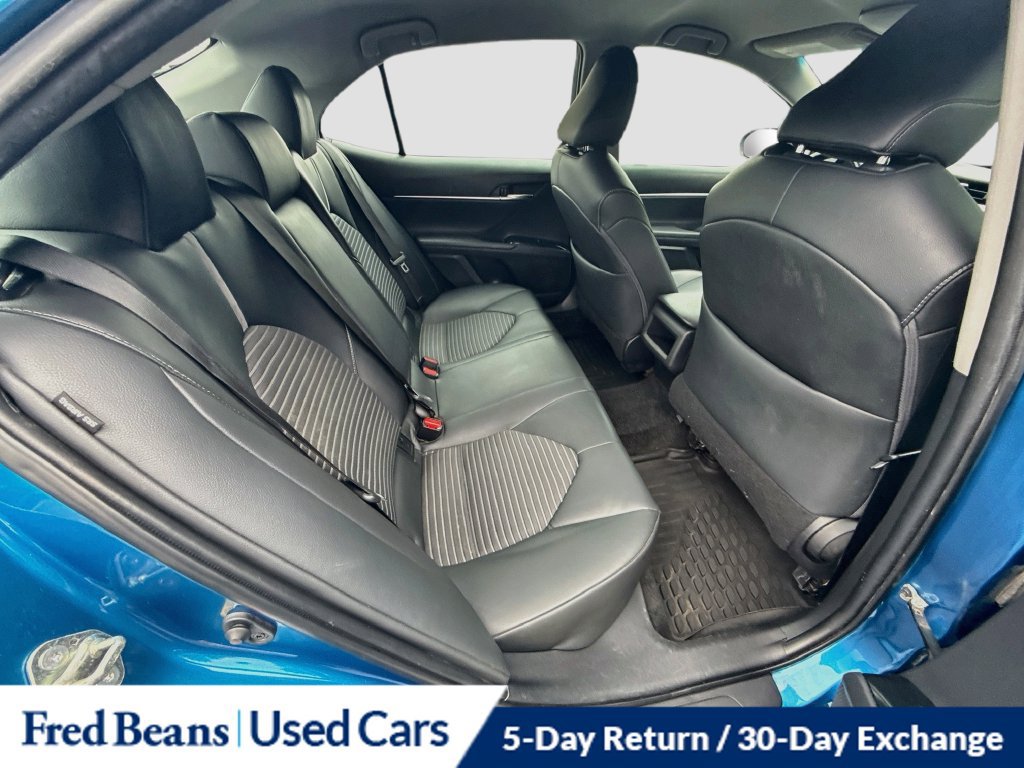 Used 2018 Toyota Camry SE FWD image 32