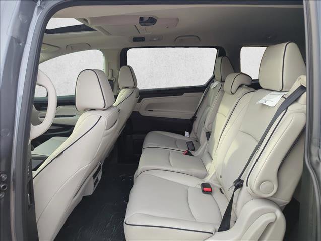 New 2026 Honda Odyssey Touring image 15