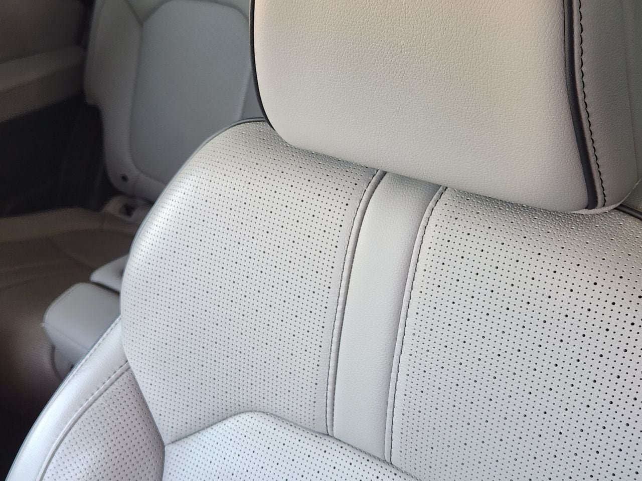 Certified 2023 Honda Pilot Elite image 14