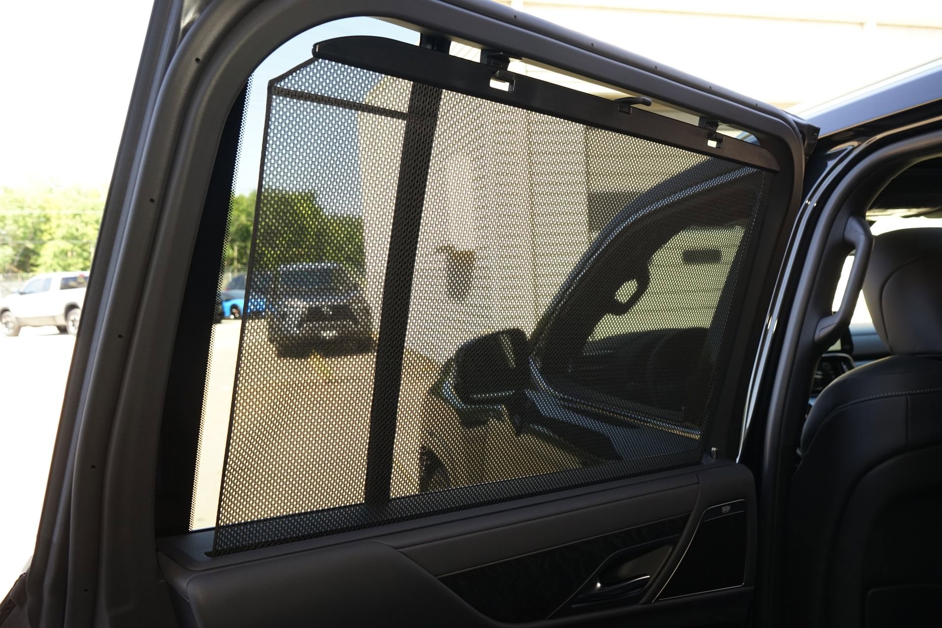 Used 2025 Lexus LX 600 4WD w/ Accessory Package (2T) image 26