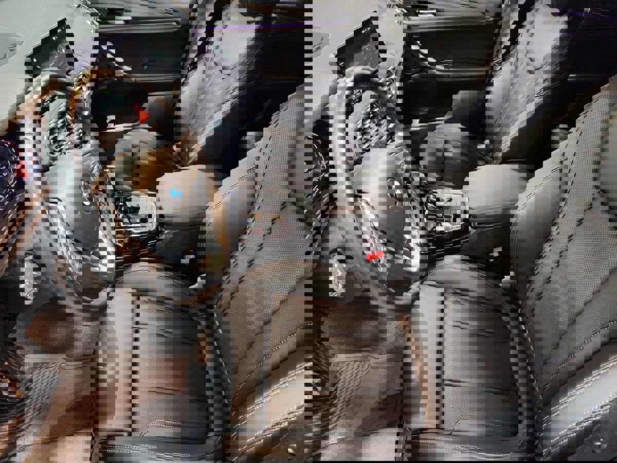 Used 2024 BMW X3 sDrive30i w/ Convenience Package image 29