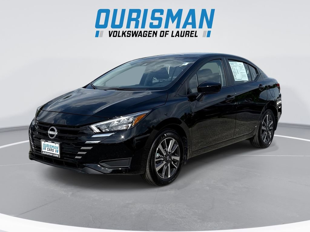 Used 2025 Nissan Versa SV w/ Trunk Package FWD video 1