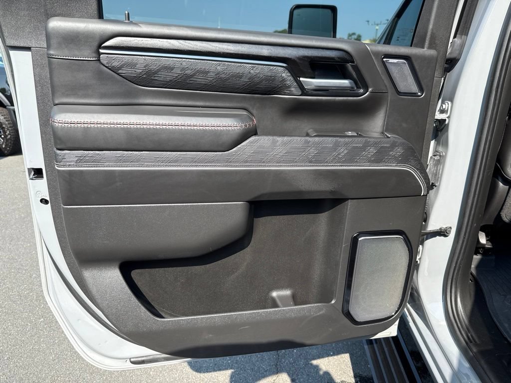 Used 2025 GMC Sierra 2500 AT4X w/ AT4X AEV Edition AWD/4WD image 58