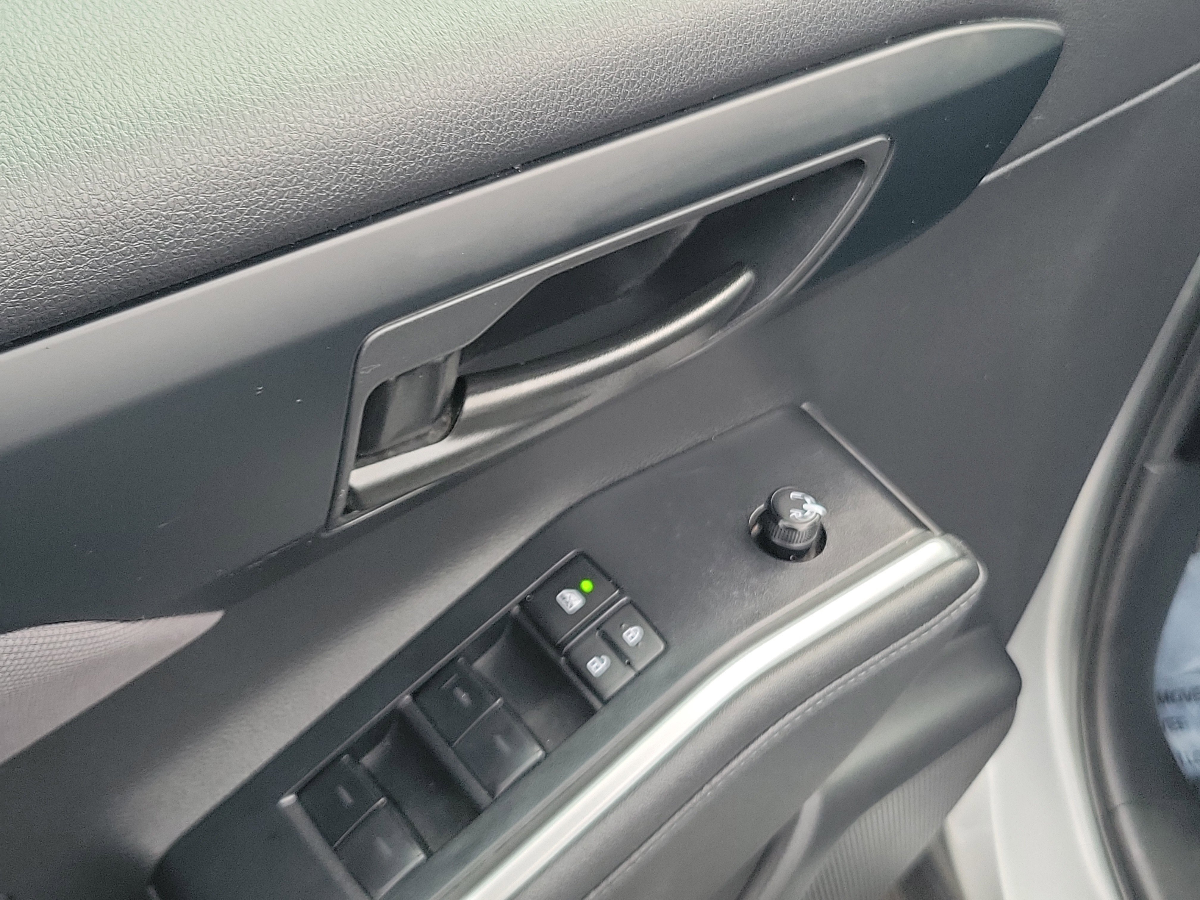 Certified 2024 Toyota Highlander LE image 22