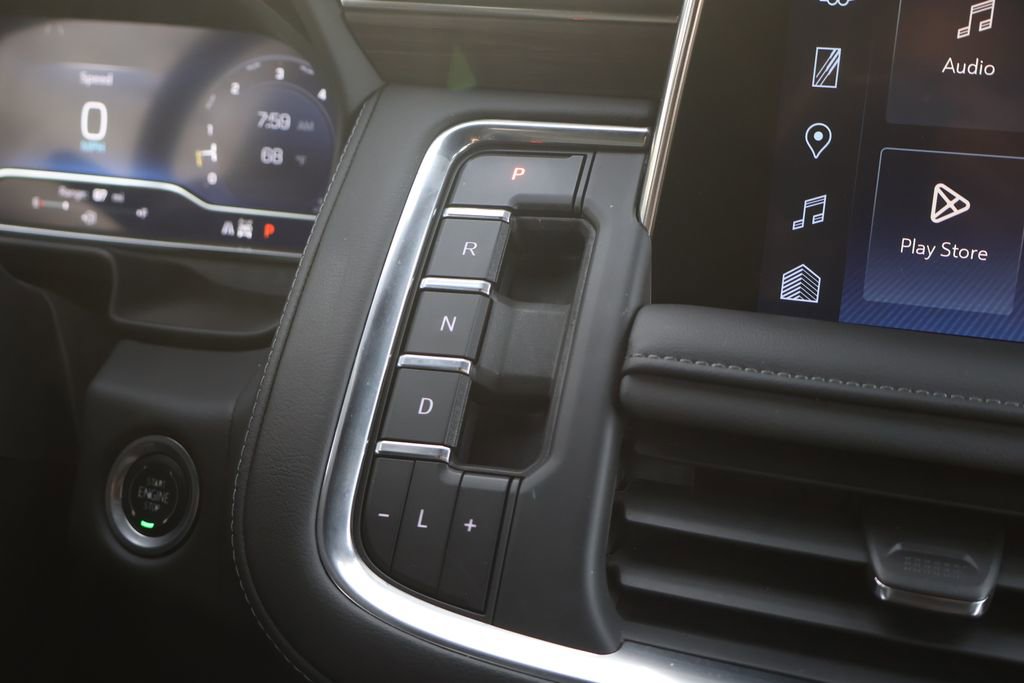 Certified 2024 Chevrolet Suburban Z71 w/ Off-Road Capability Package AWD/4WD image 21