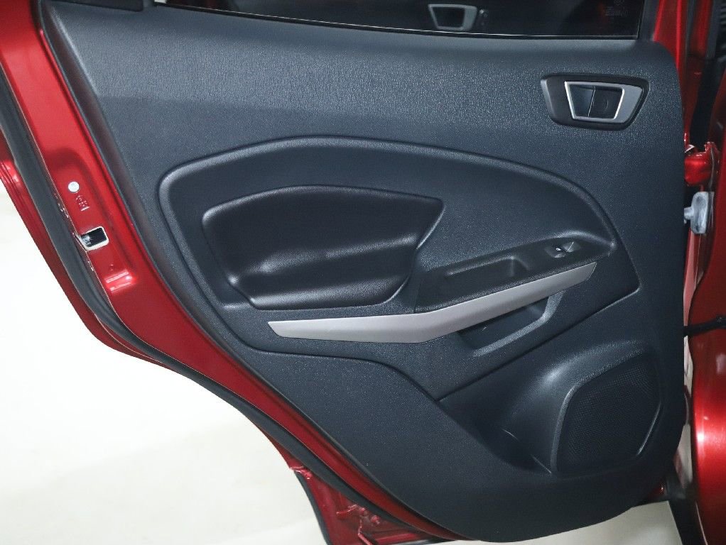 Used 2020 Ford EcoSport Titanium image 13