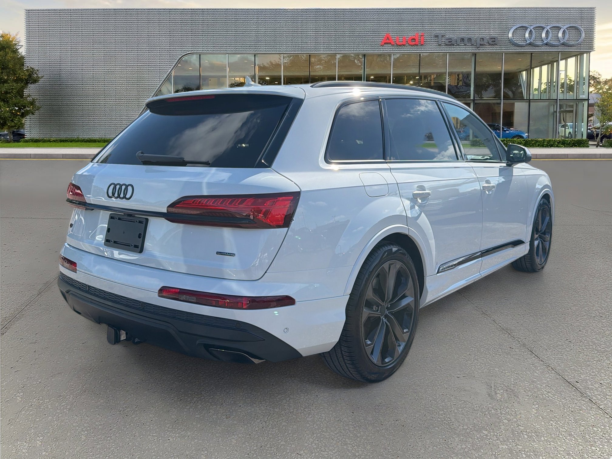 New 2026 Audi Q7 3.0T Premium Plus image 3