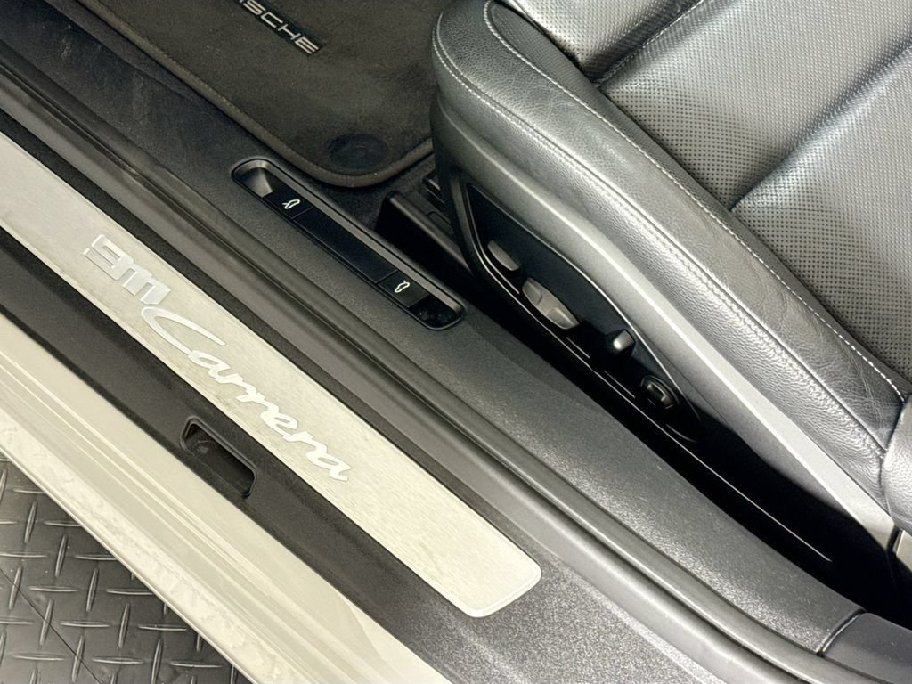 Certified 2020 Porsche 911 Carrera RWD image 24