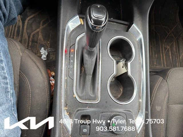 Used 2018 Chevrolet Traverse LT FWD image 22