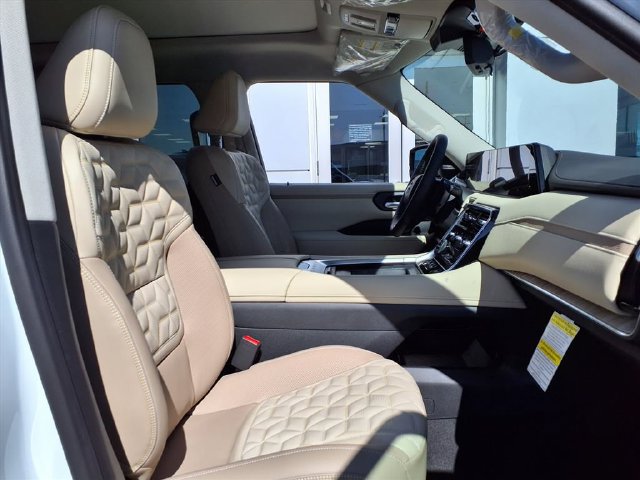 New 2026 Nissan Armada Platinum Reserve AWD/4WD image 6