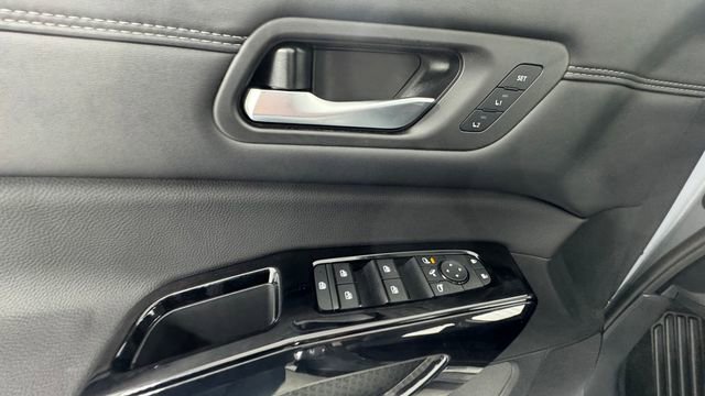 New 2026 Nissan Pathfinder Platinum w/ Lighting Package image 21