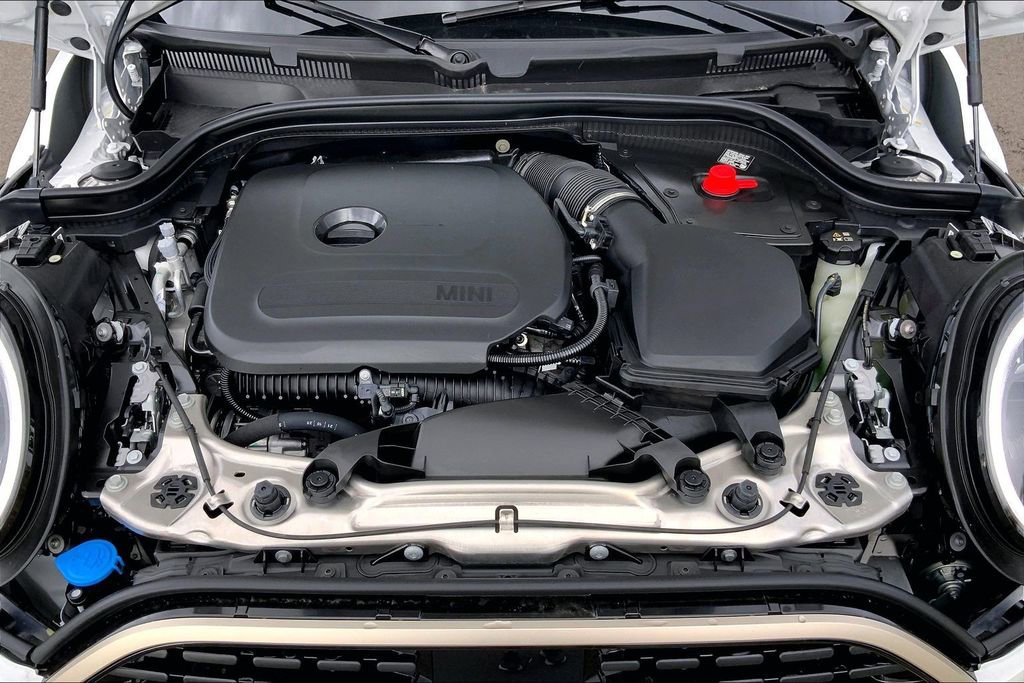 New 2026 MINI Cooper 4-Door Hardtop image 11