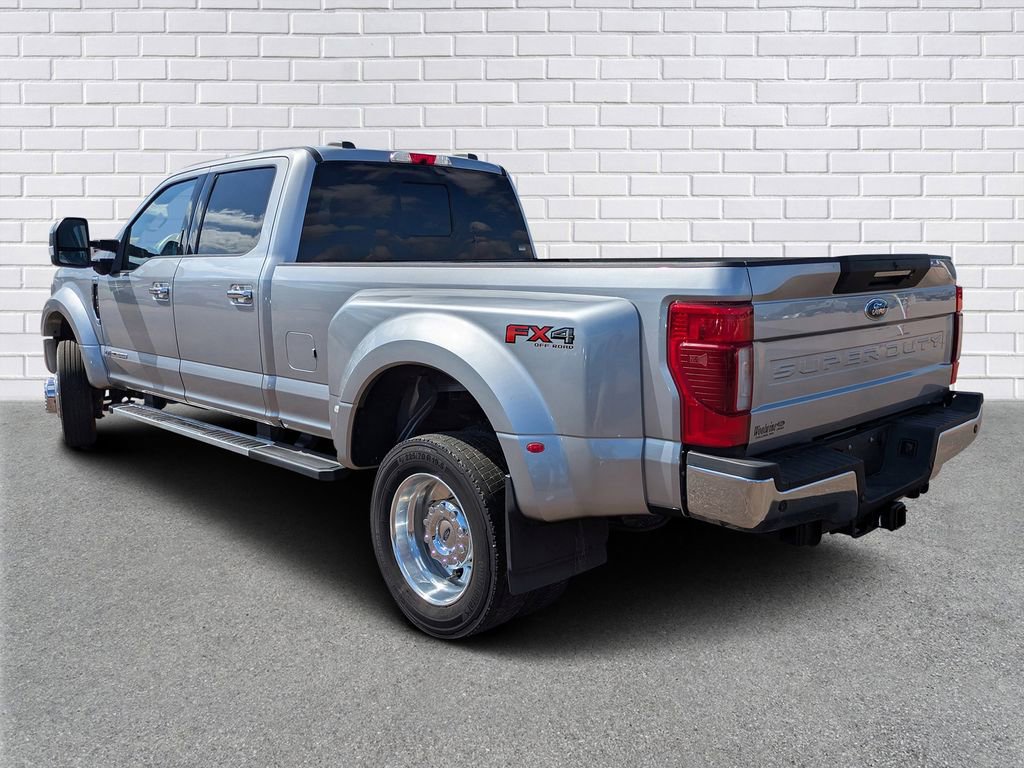 Used 2022 Ford F450 Lariat w/ Lariat Ultimate Package image 3