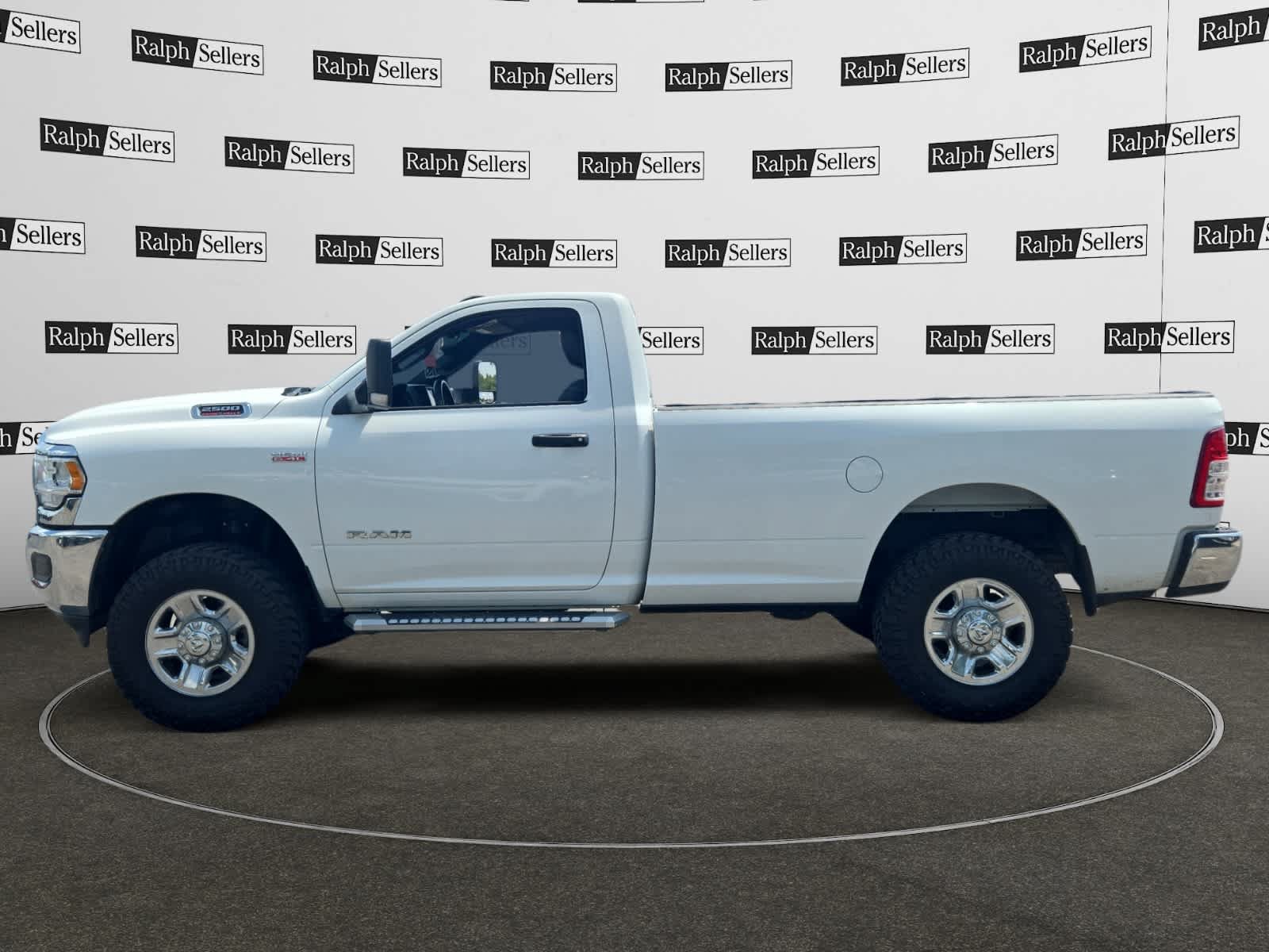 Used 2022 RAM 2500 Tradesman AWD/4WD image 3