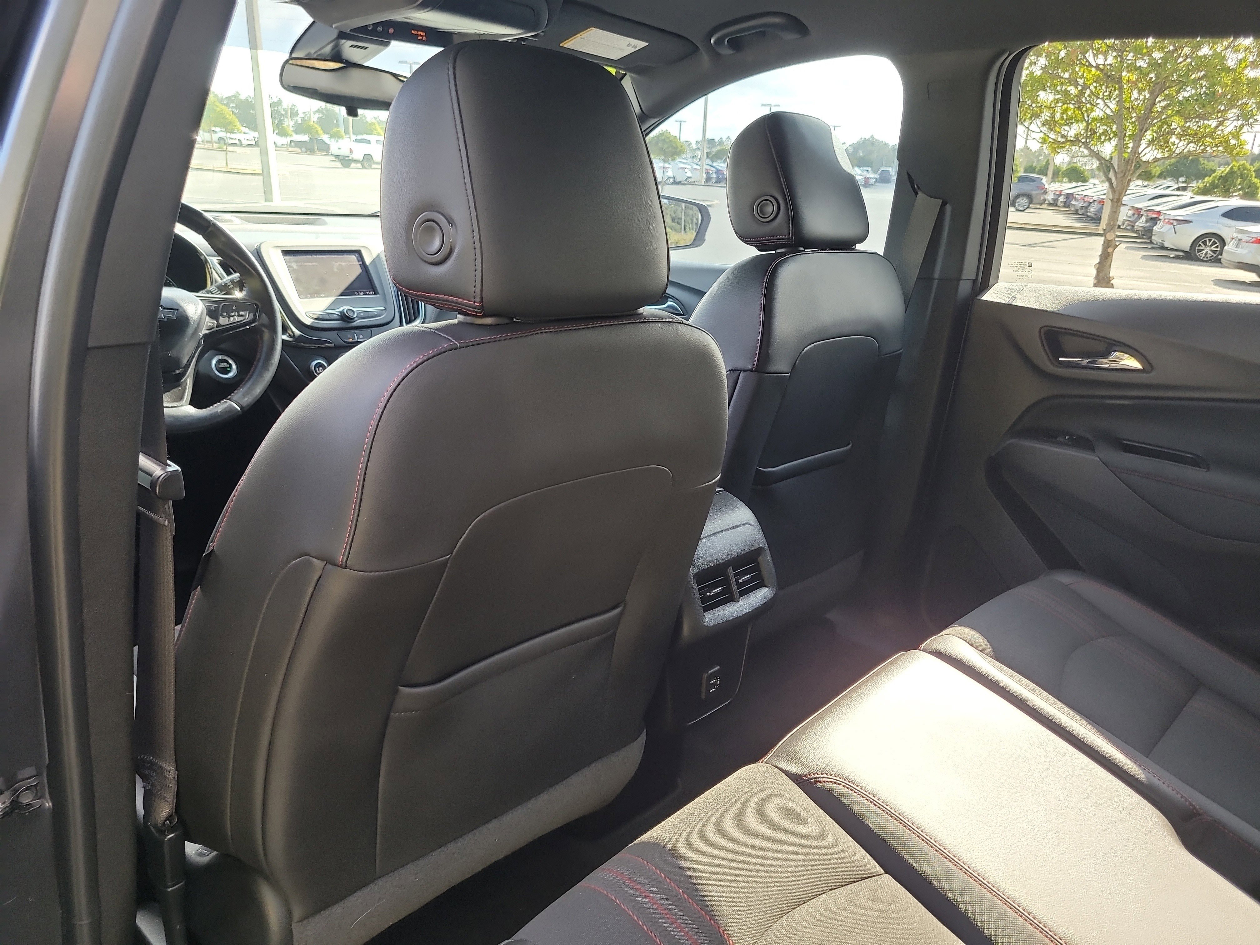 Used 2022 Chevrolet Equinox RS image 14