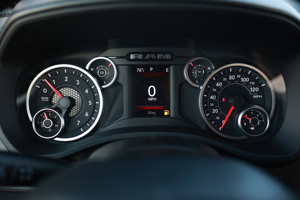 New 2026 RAM 1500 Express image 17