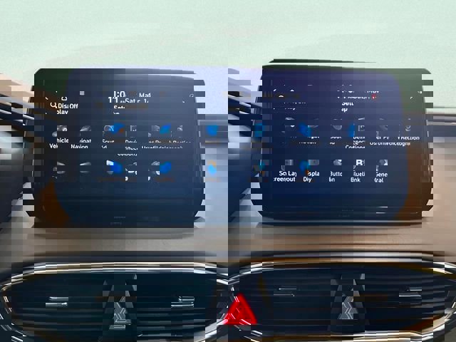 Used 2023 Hyundai Santa Fe SEL image 25