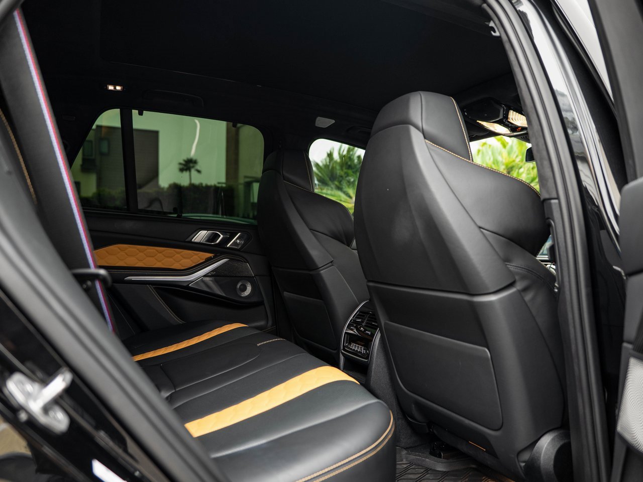 Used 2023 BMW X5 M Competition w/ Competition Package image 31