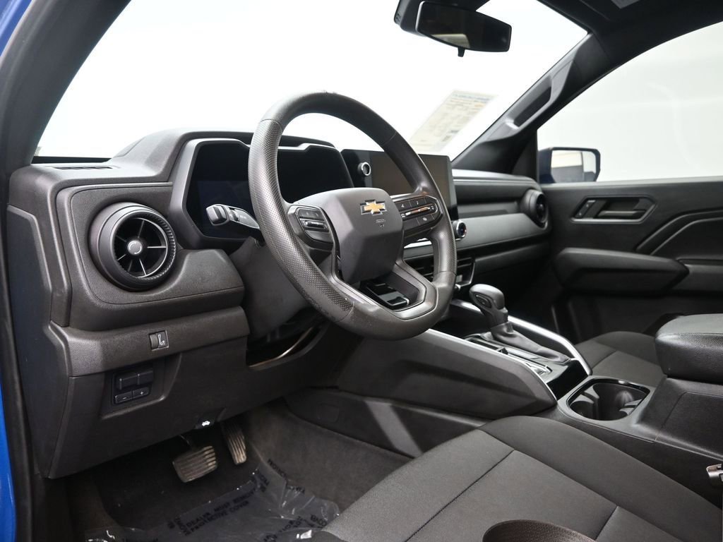 Used 2023 Chevrolet Colorado W/T w/ Advanced Trailering Package image 14