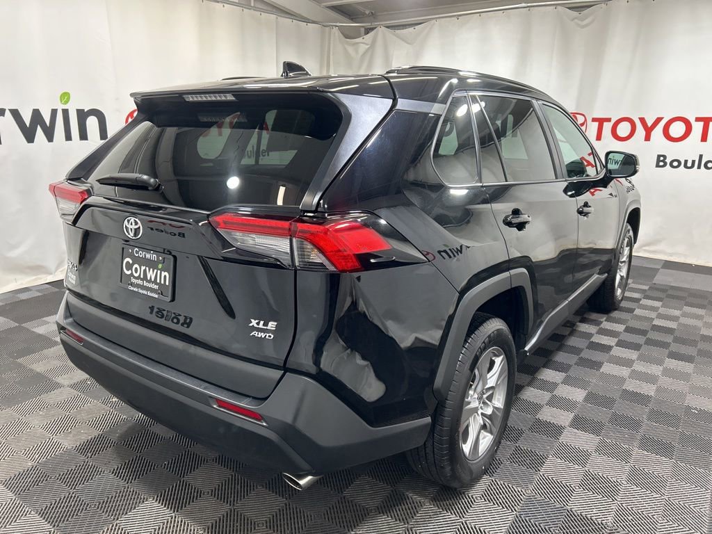 Used 2025 Toyota RAV4 XLE image 7