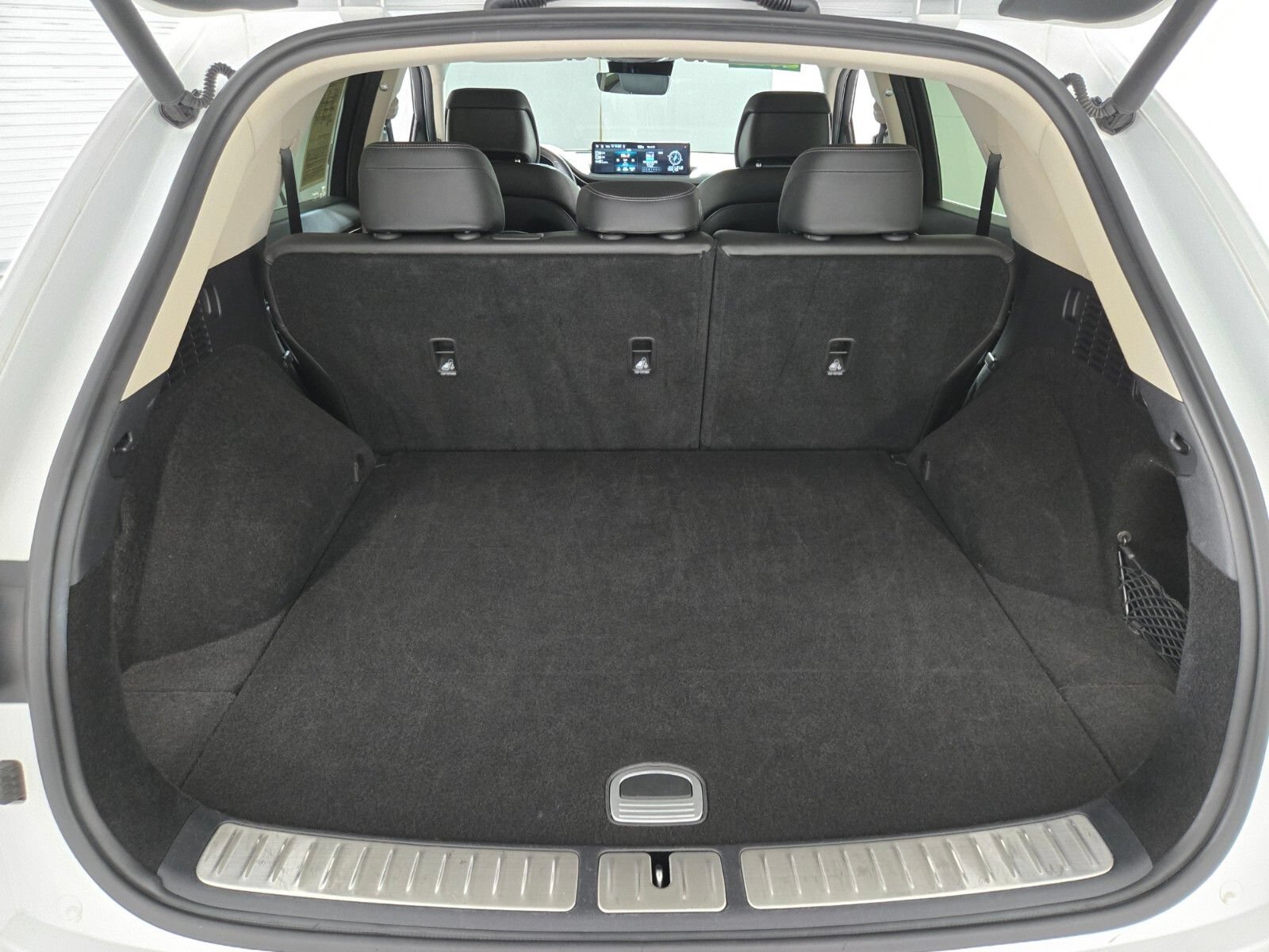Used 2025 Genesis GV70 2.5T AWD/4WD image 15